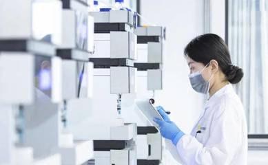 從實(shí)驗(yàn)室到消費(fèi)者 依美可一周年3000萬(wàn)+銷量背后的生物科技C端轉(zhuǎn)型之路